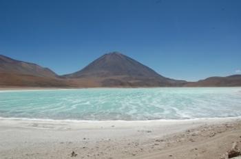 Laguna Verde-Salar de Uyuni tour Laguna Verde-Salar de Uyuni tour
